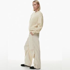 TNA Squad Parachute Pant in Mullein